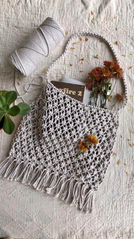 Macrame Bag with Arched Wooden Handle – CJ Gift Shoppe